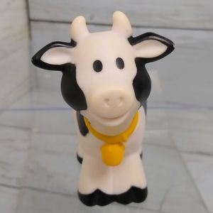Vtg 1990 Fisher Price Little People 3"t Black White COW w/ Yellow Bell Figure